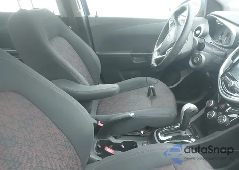 2017 Chevrolet Sonic Lt Auto z USA, uszkodzony, nr VIN 1G1JD5SH0H4104624